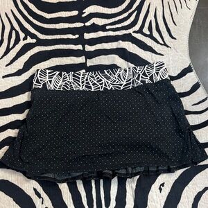 Lululemon black and White Polka Dot Skirt